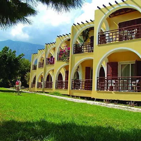 Lapethos & Casino Szálloda Kerínia